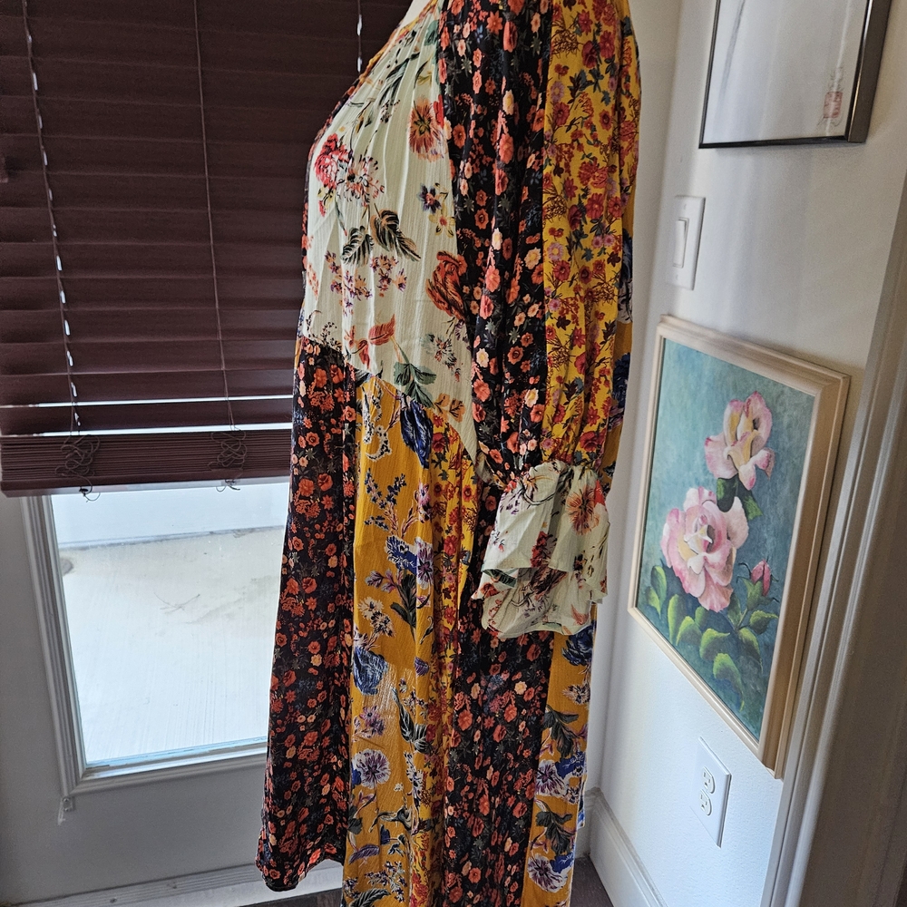 Umgee Multicolor Floral Long Sleeve Dress - Picture 2 of 5